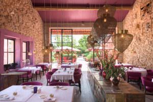 Salle de restaurant Table de castigno